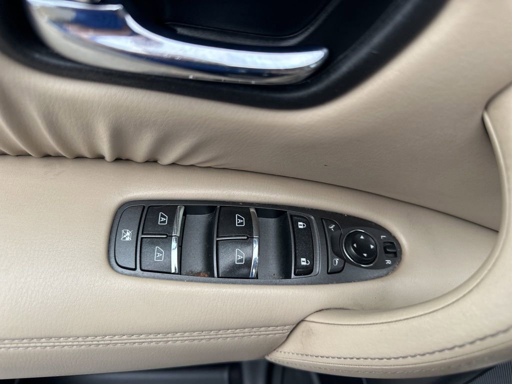 Used 2018 Nissan Armada Platinum image 20