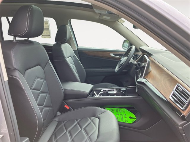 New 2025 Volkswagen Atlas SE image 15