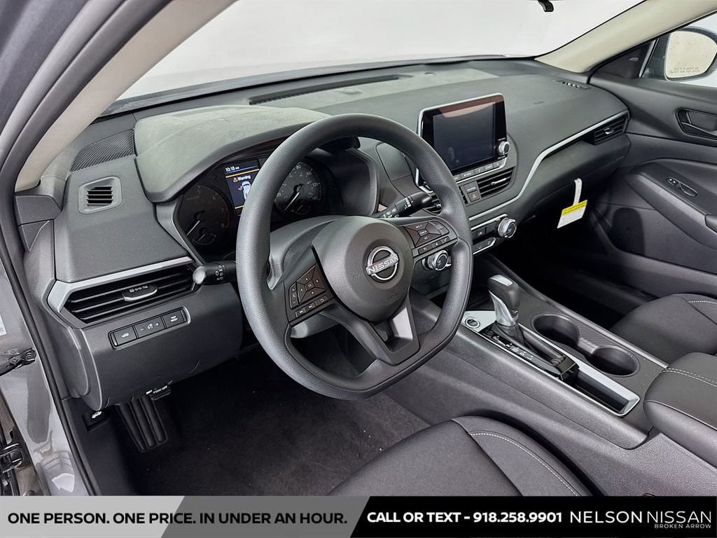 New 2025 Nissan Altima 2.5 S image 9