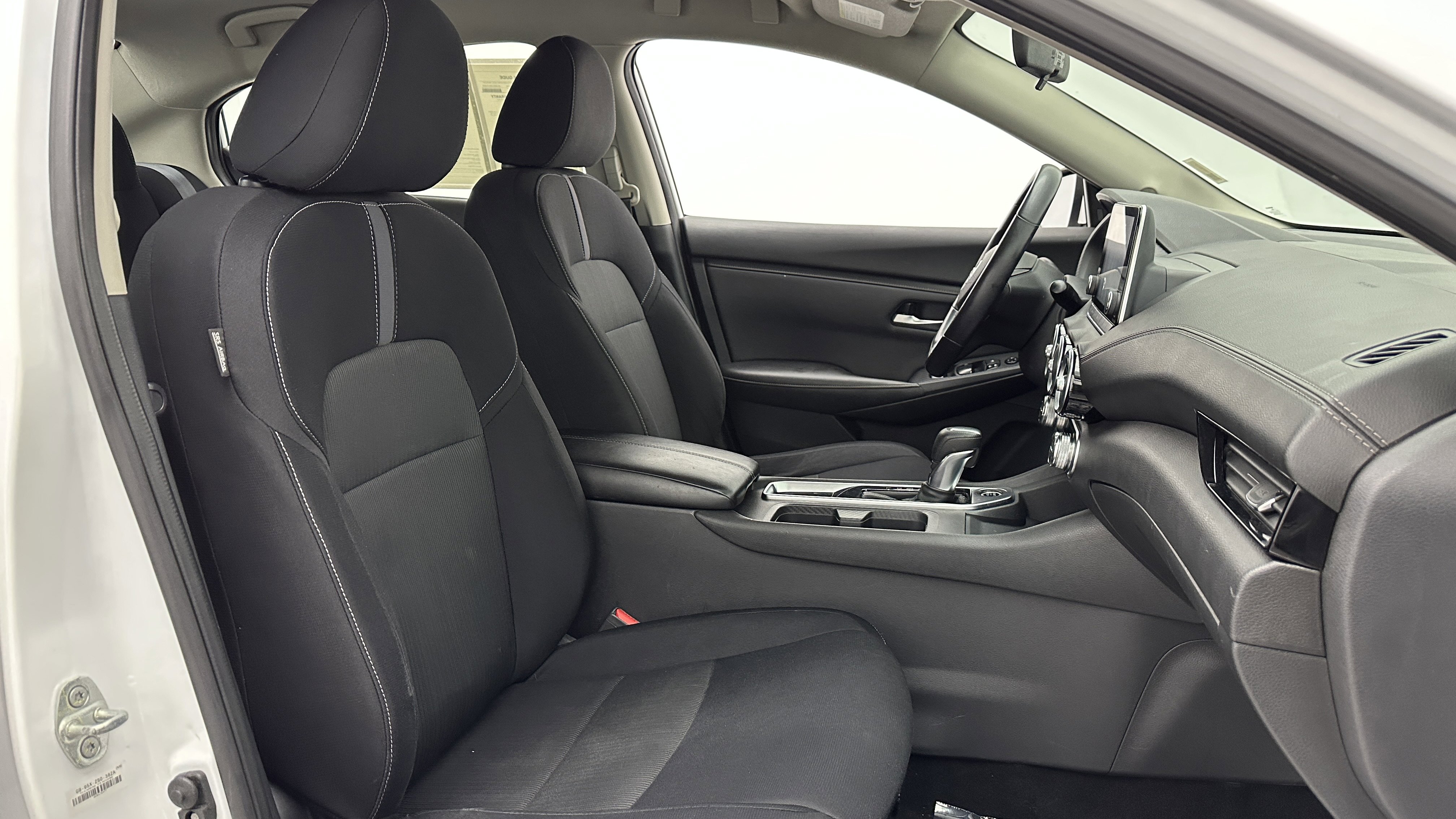 Used 2021 Nissan Sentra SV image 32