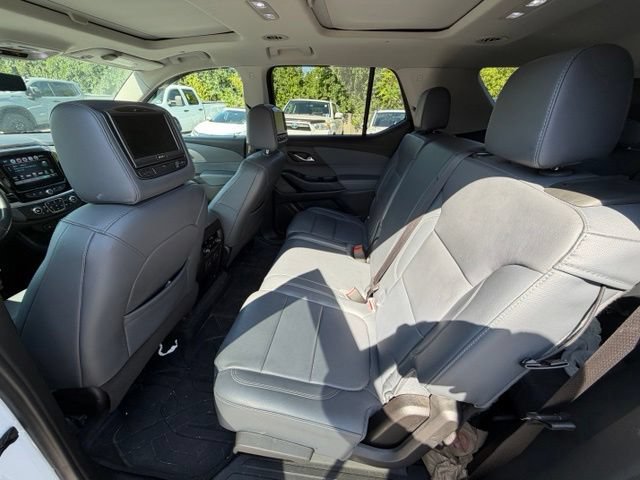 Certified 2019 Chevrolet Traverse LT w/ LT Premium Package AWD/4WD image 13