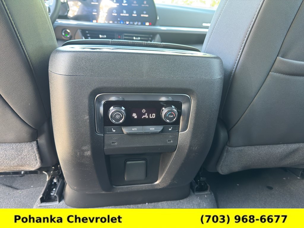 New 2026 Chevrolet Suburban High Country w/ Sun And Tow Package AWD/4WD image 29