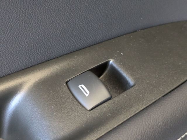 New 2025 Chevrolet Blazer LT w/ Convenience Package image 23