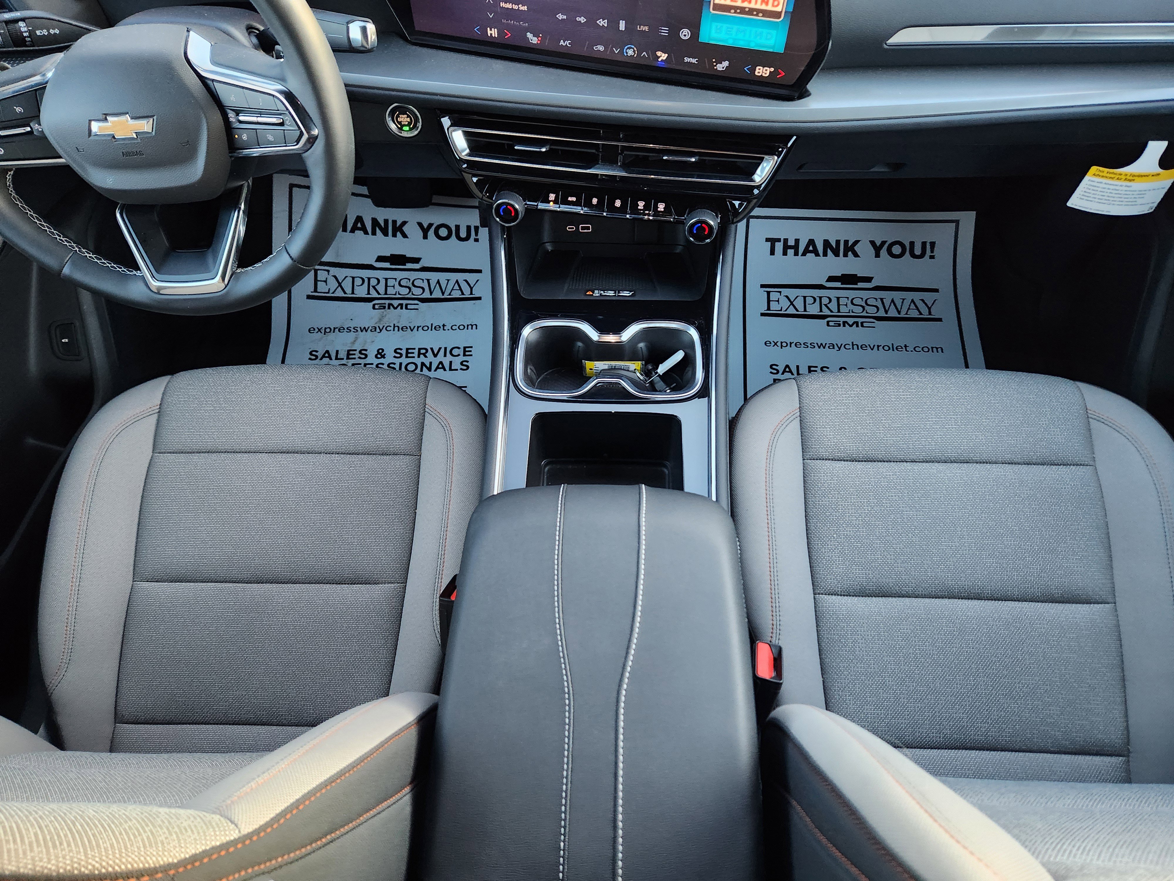 New 2025 Chevrolet Traverse LT w/ LPO, Floor Liner Package image 12