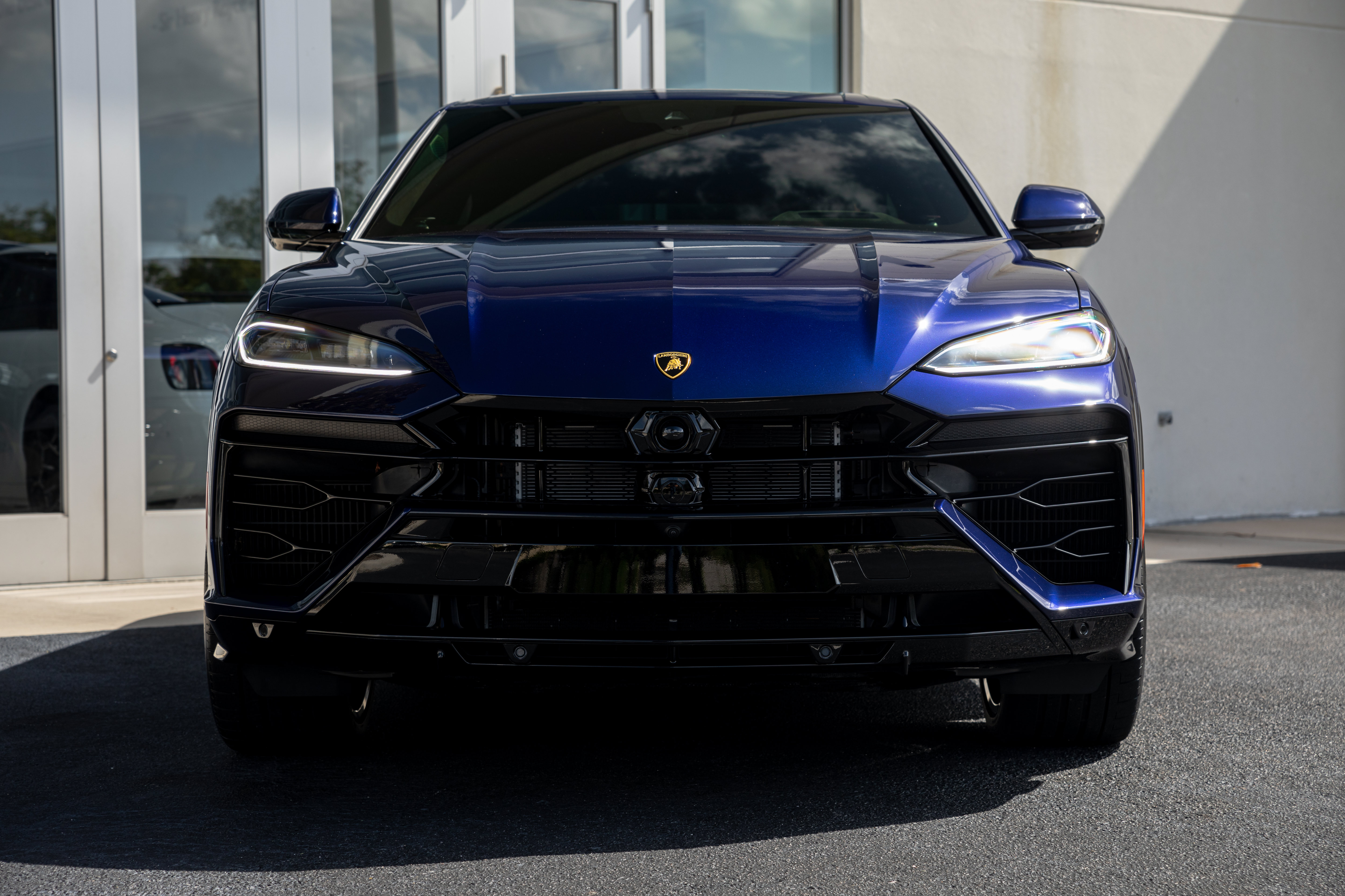 Used 2025 Lamborghini Urus Performante AWD/4WD image 4