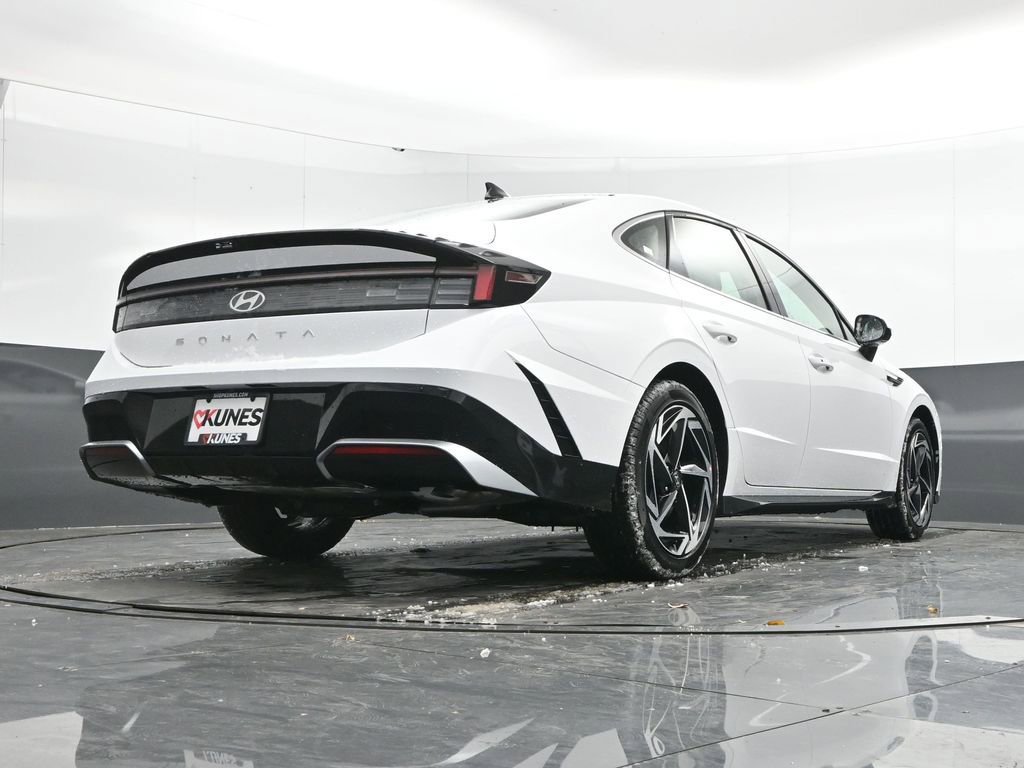 New 2026 Hyundai Sonata SEL FWD image 43