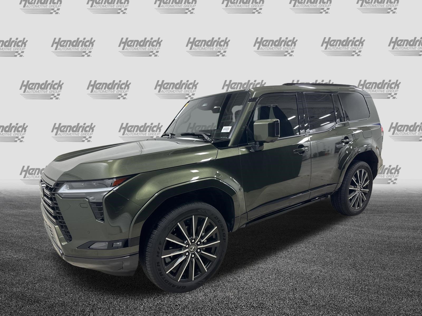 Used 2025 Lexus GX 550 w/ Accessory Package (2T) AWD/4WD image 5