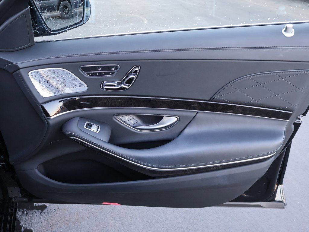 Used 2019 Mercedes-Benz Maybach S 560 4MATIC image 15