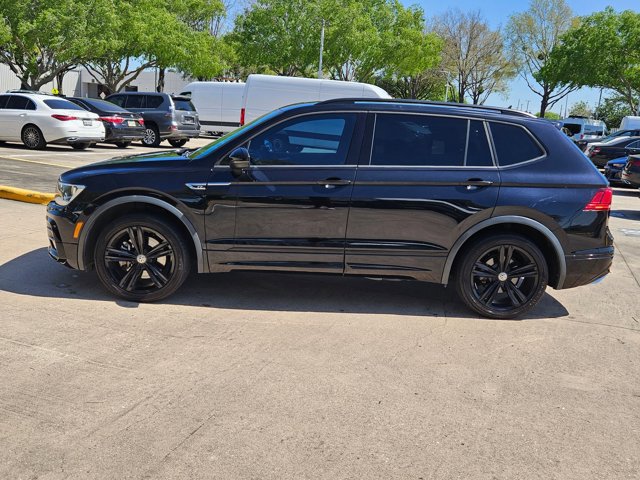 Used 2019 Volkswagen Tiguan S image 9