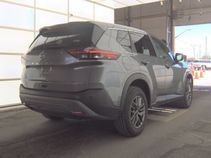 Used 2023 Nissan Rogue S FWD image 14