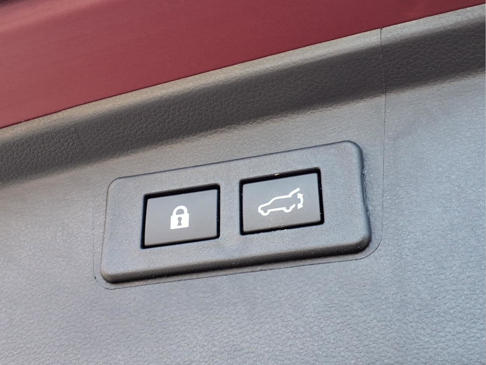 Used 2025 Subaru Outback Premium w/ Popular Package #1A image 23