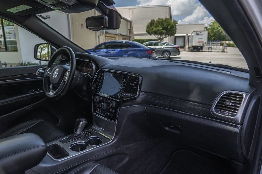 Used 2020 Jeep Grand Cherokee Limited w/ Luxury Group II RWD image 28