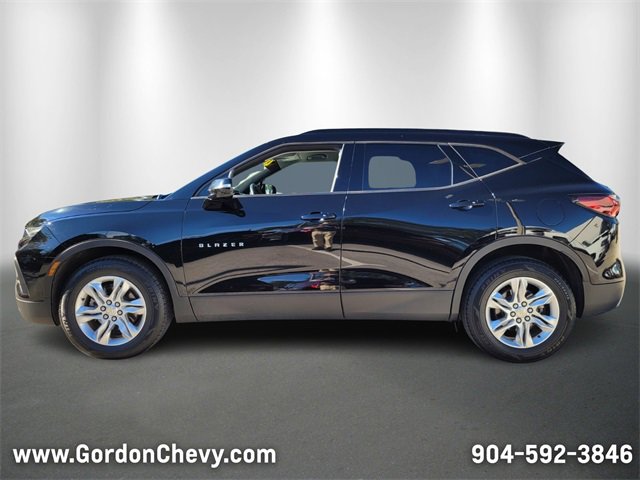 Used 2021 Chevrolet Blazer LT image 2
