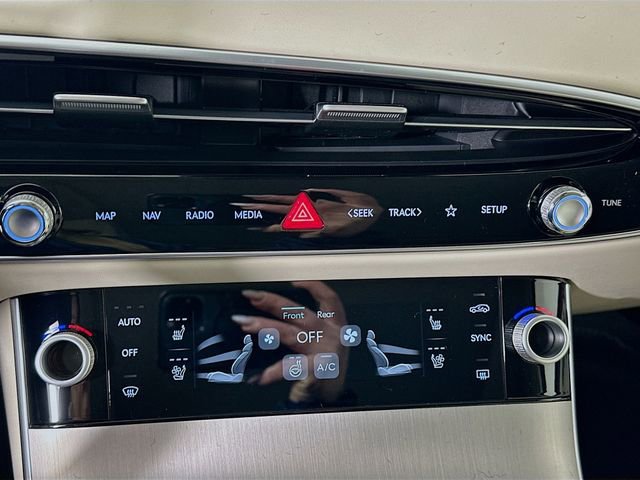 New 2026 Genesis GV70 2.5T Advanced image 14