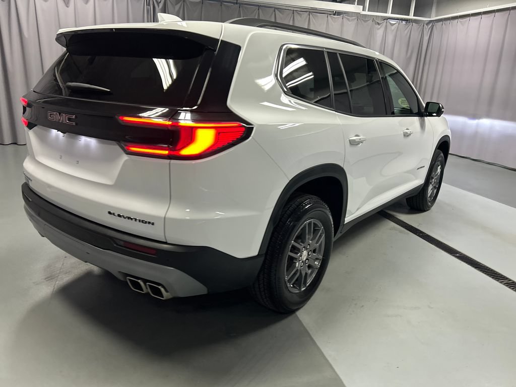 Used 2025 GMC Acadia Elevation FWD image 7