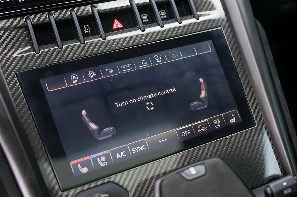 Used 2024 Lamborghini Urus Performante image 19