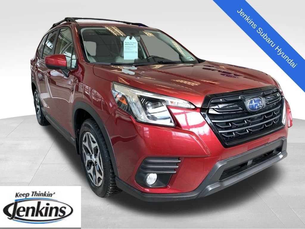 Certified 2023 Subaru Forester Premium image 1