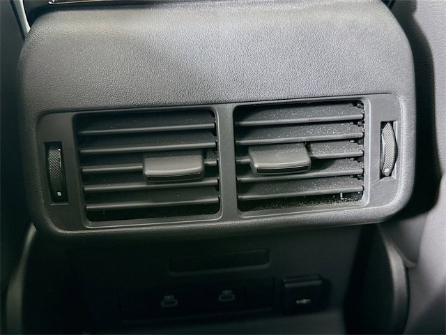 New 2026 Land Rover Range Rover Velar Dynamic SE image 27