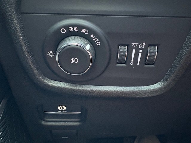 Used 2021 Jeep Grand Cherokee L Limited image 21