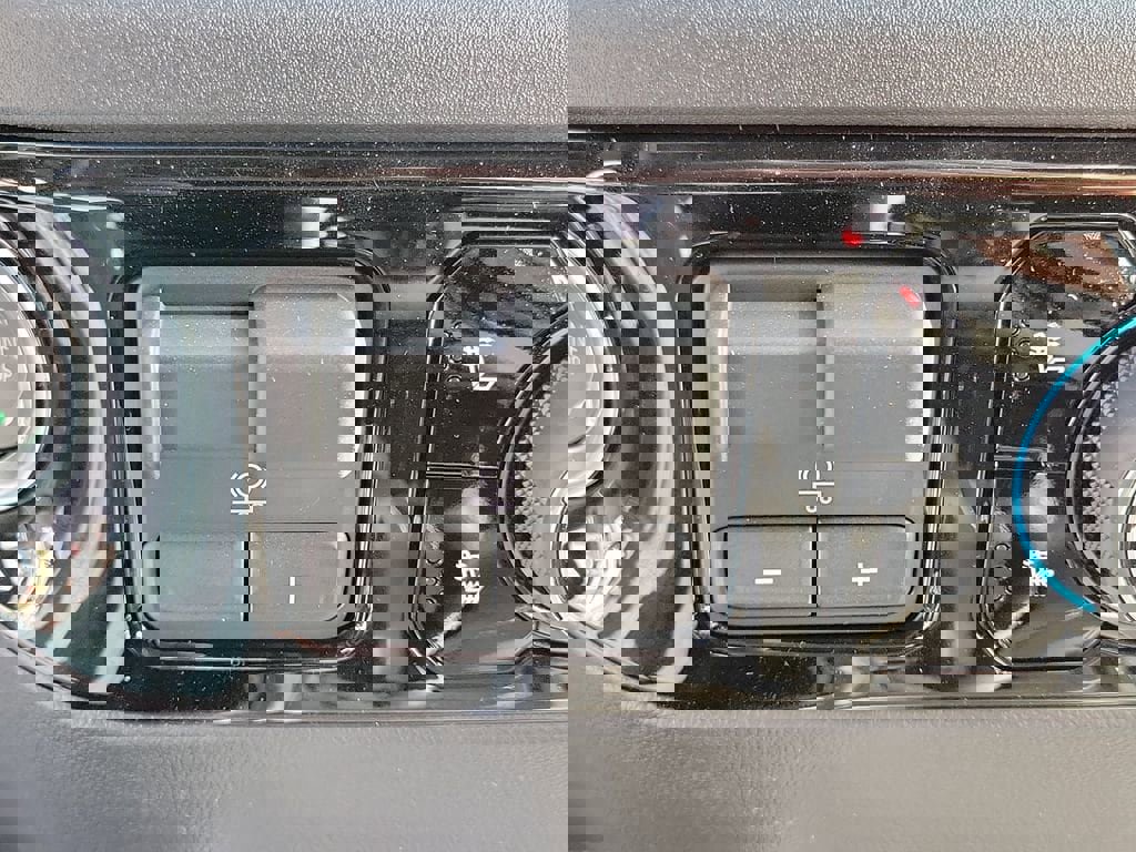 New 2026 Chevrolet Silverado 1500 LT Trail Boss w/ Safety Package image 12