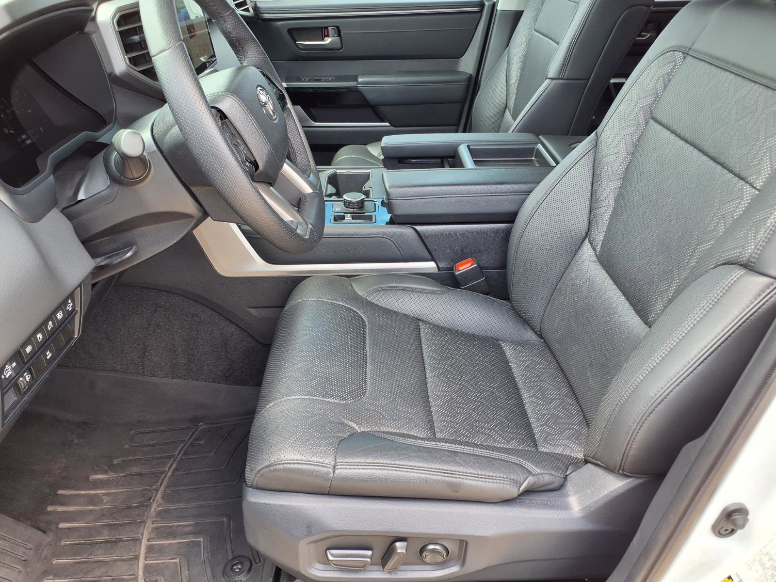 Used 2023 Toyota Tundra Limited w/ Power Package image 13