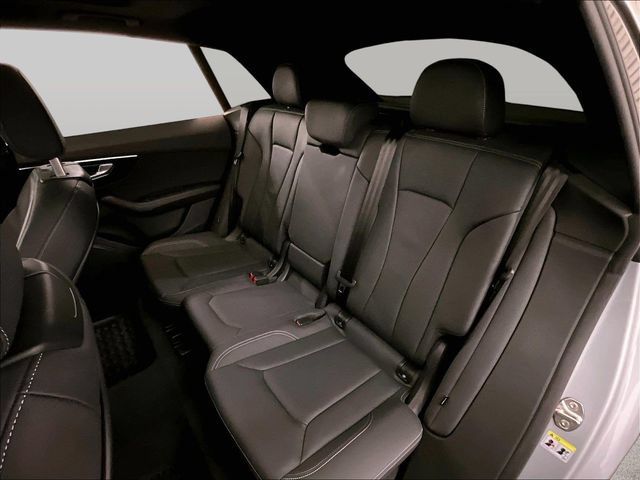 Used 2024 Audi Q8 Premium w/ Convenience Package AWD/4WD image 25
