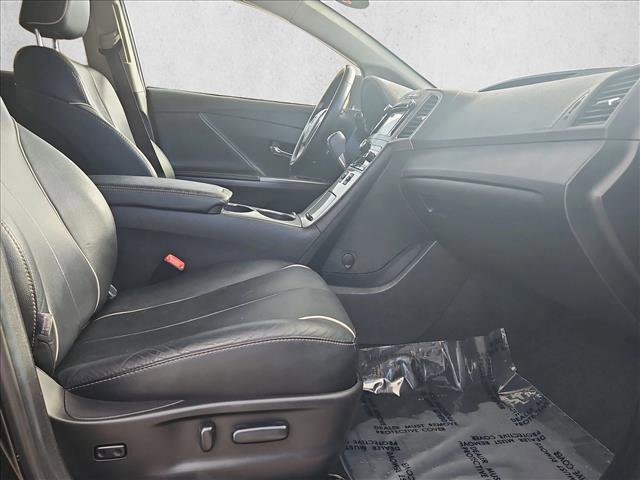 Used 2014 Toyota Venza XLE image 21