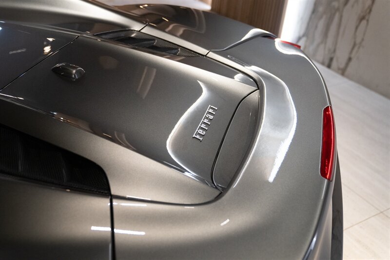 Used 2018 Ferrari 488 Spider RWD image 15