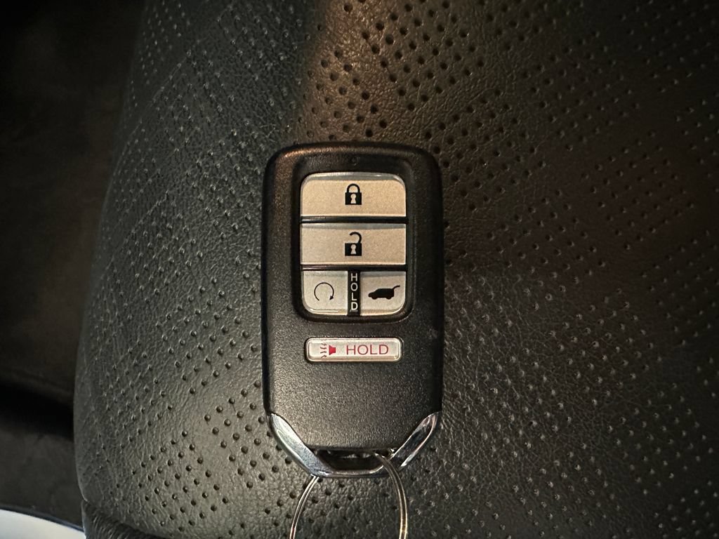 Used 2021 Honda Passport EX-L image 16