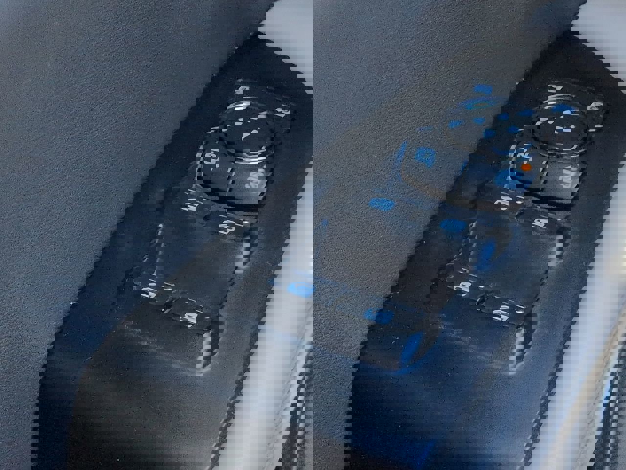 Certified 2021 Lincoln Nautilus FWD w/ Equipment Group 101A image 23