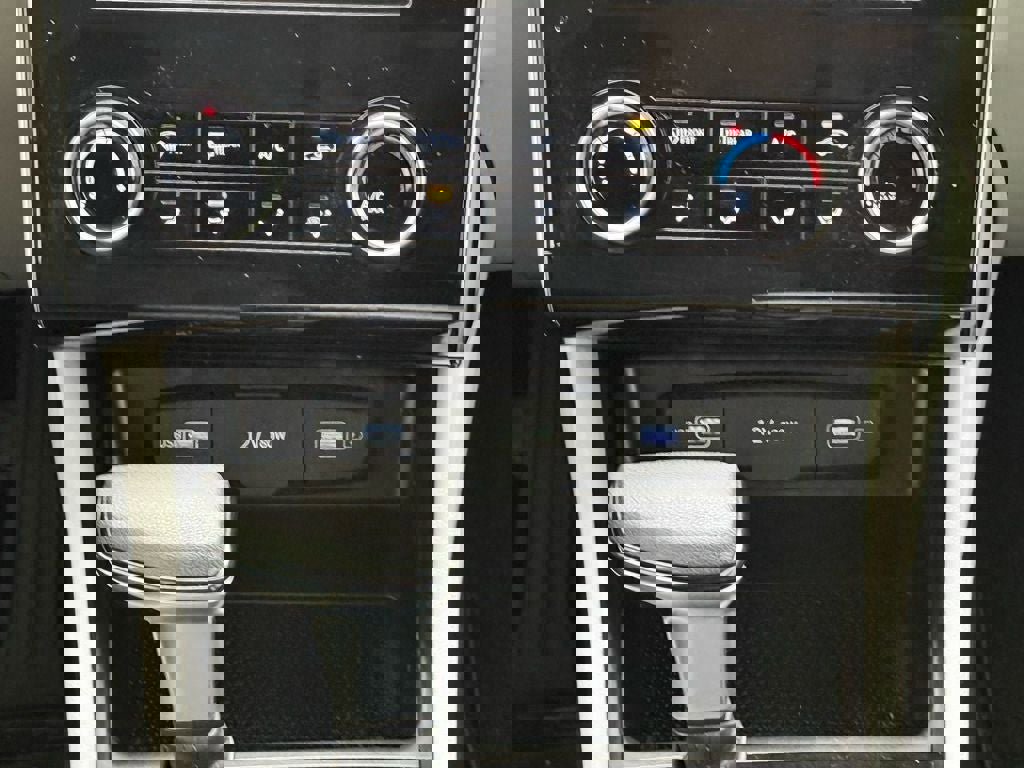 Used 2022 Hyundai Tucson SEL image 25