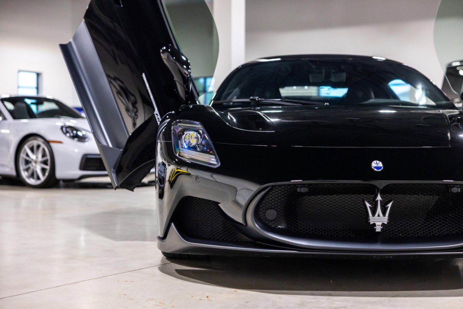 Used 2022 Maserati MC20 Coupe RWD image 22