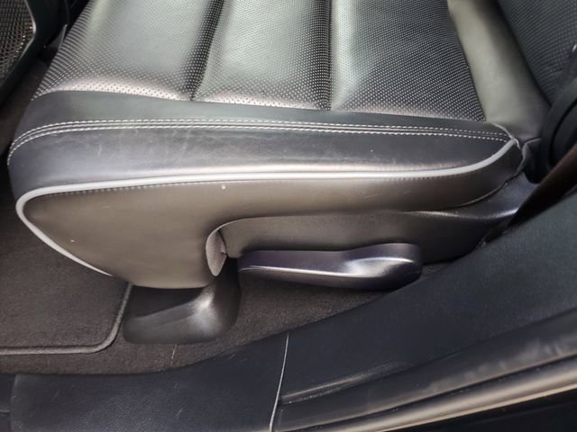 Used 2021 Jeep Grand Cherokee Overland AWD/4WD image 30