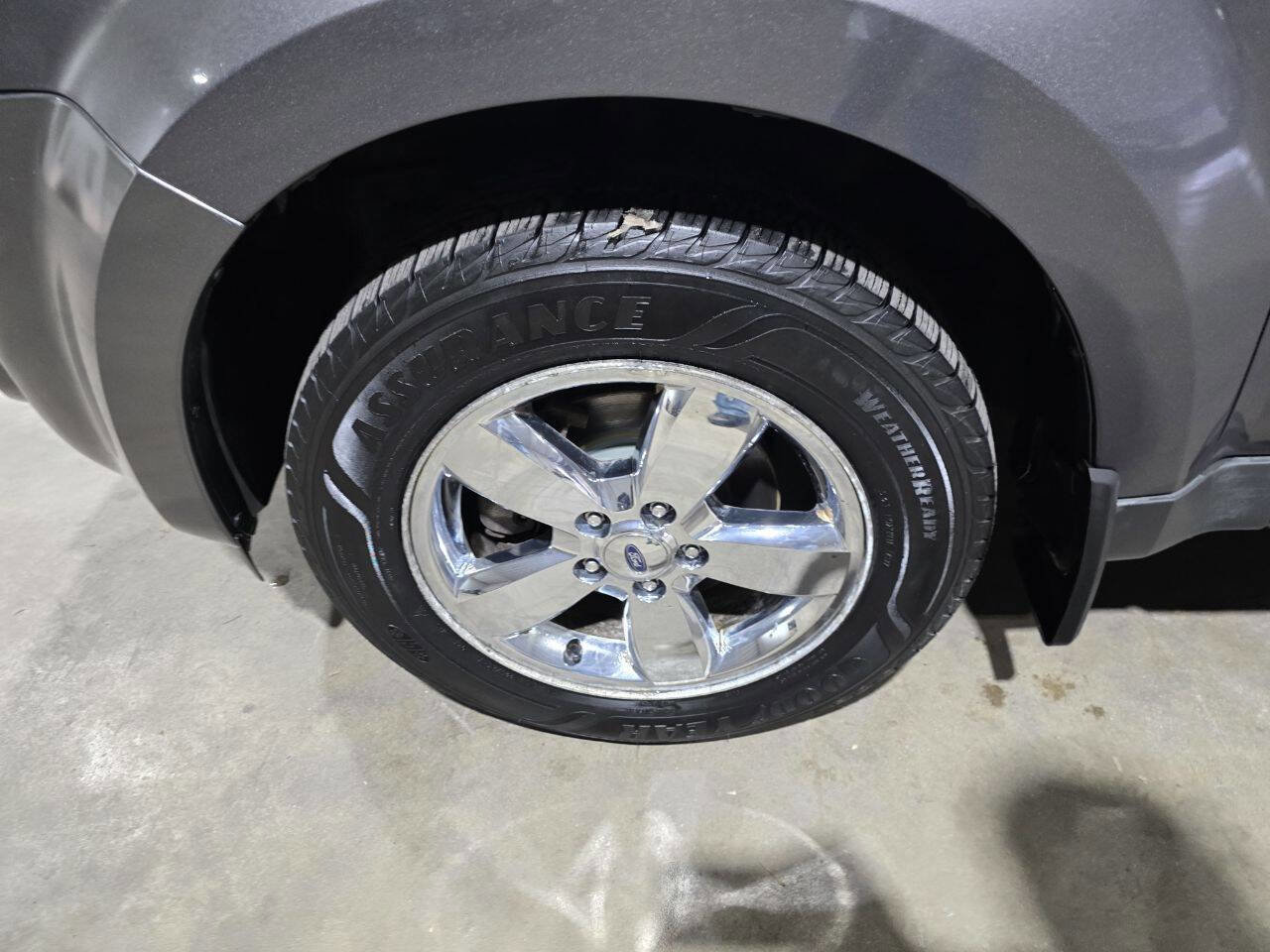 Used 2009 Ford Escape Limited image 21