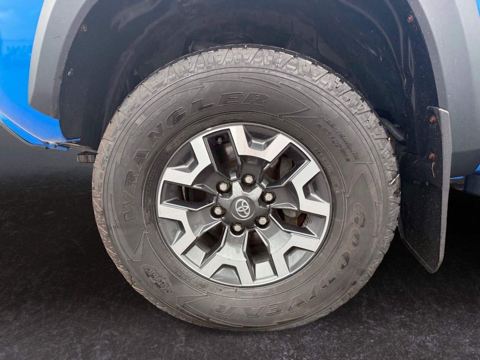Used 2021 Toyota Tacoma TRD Pro AWD/4WD image 15