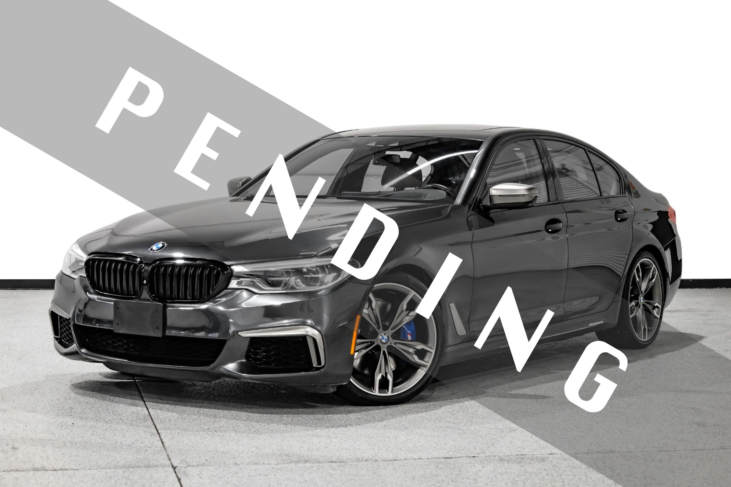 Used 2019 BMW M550i xDrive w/ Premium Package 2