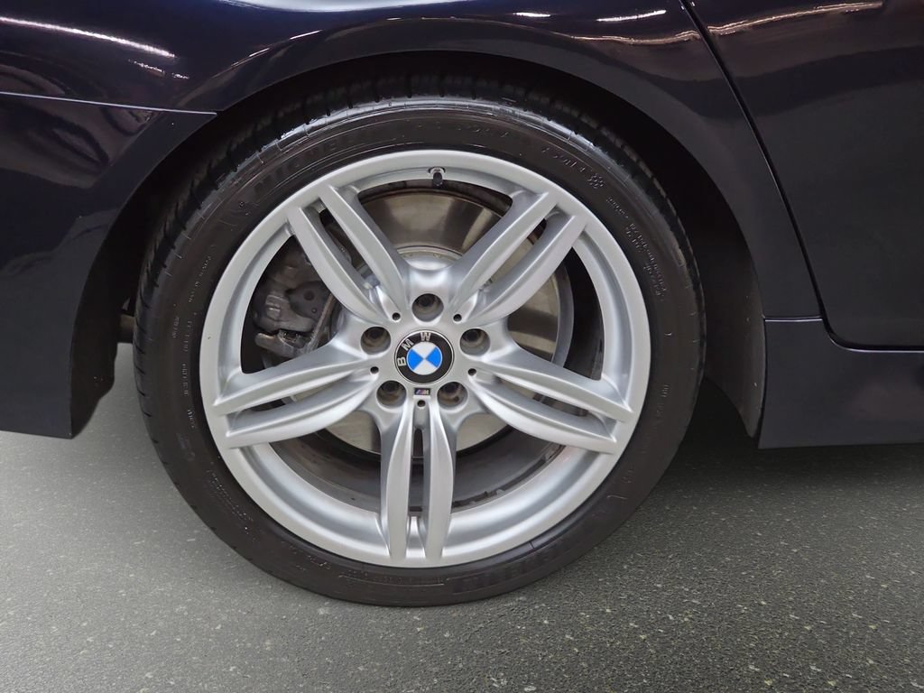 Used 2016 BMW 550i Sedan RWD image 35
