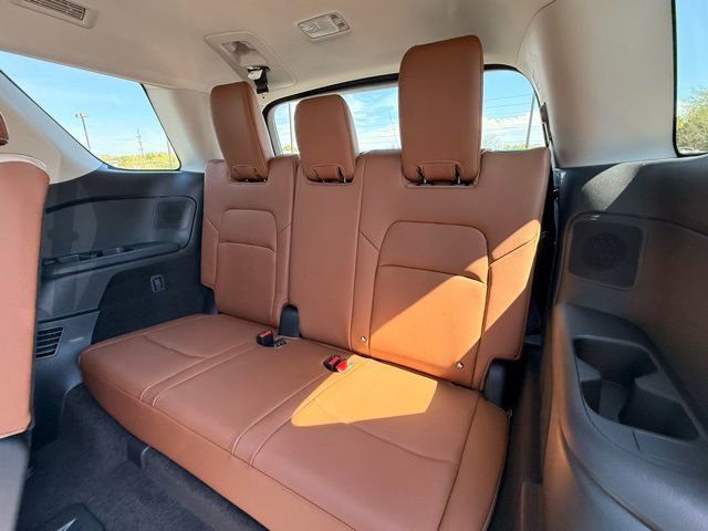 New 2026 Nissan Pathfinder Platinum w/ Cargo Package image 16
