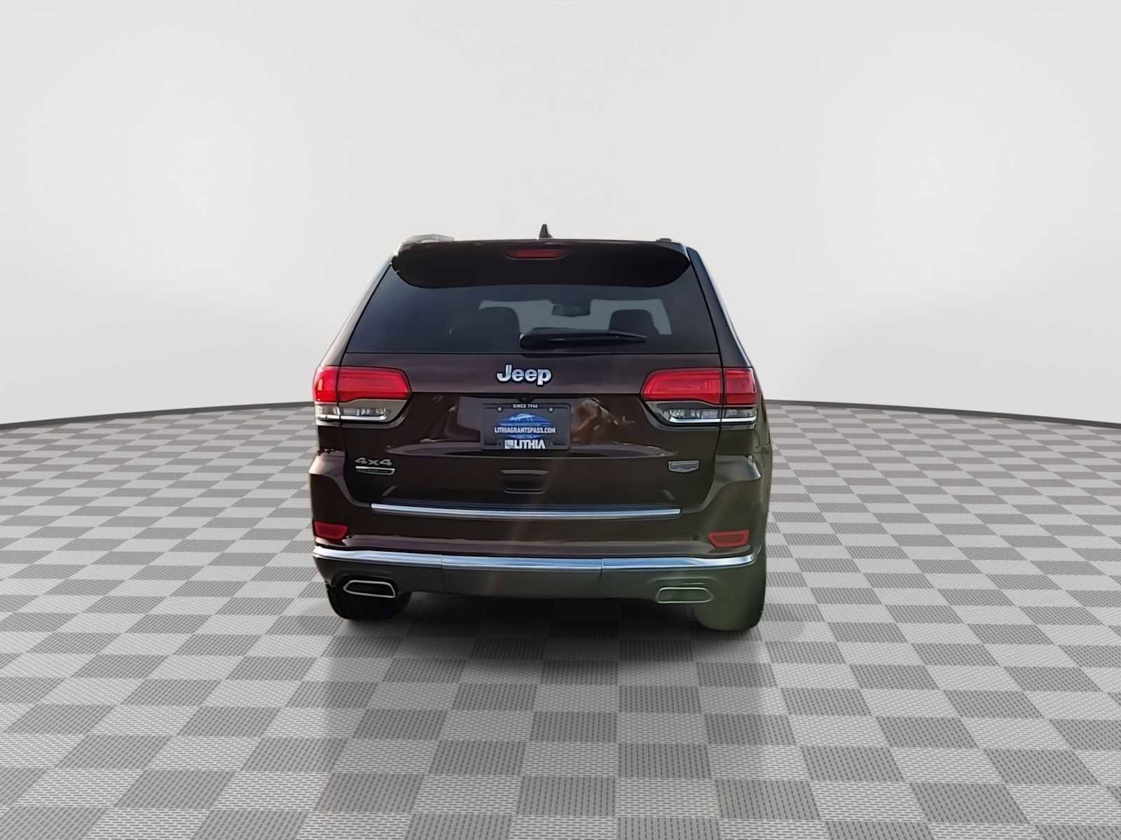 Used 2015 Jeep Grand Cherokee Summit image 7