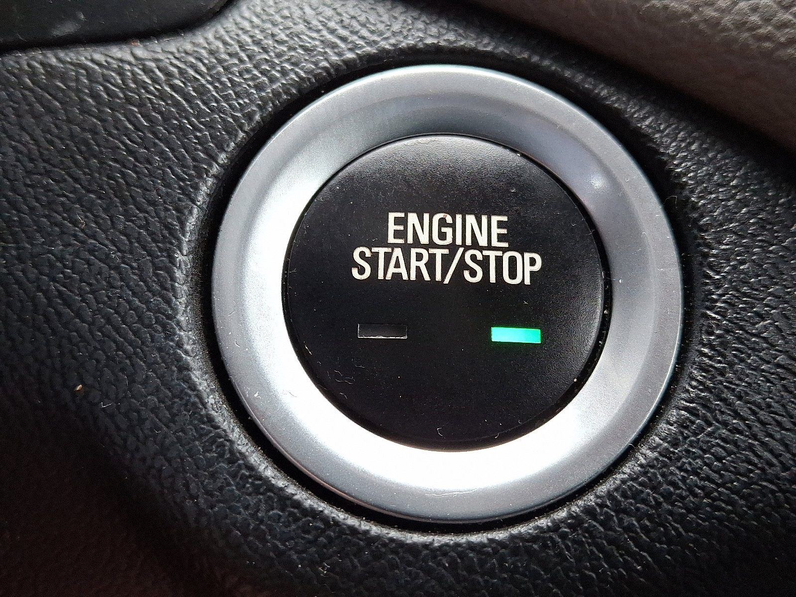 Certified 2024 Chevrolet Equinox LS w/ Midnight Edition image 21