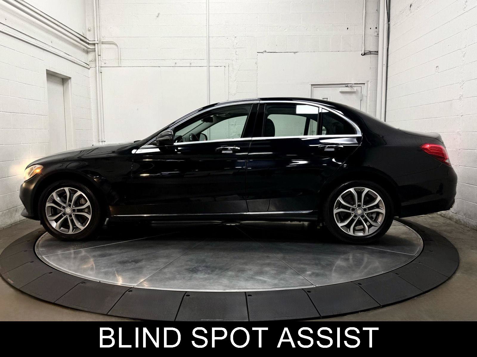 Used 2017 Mercedes-Benz C 300 4MATIC Sedan image 6