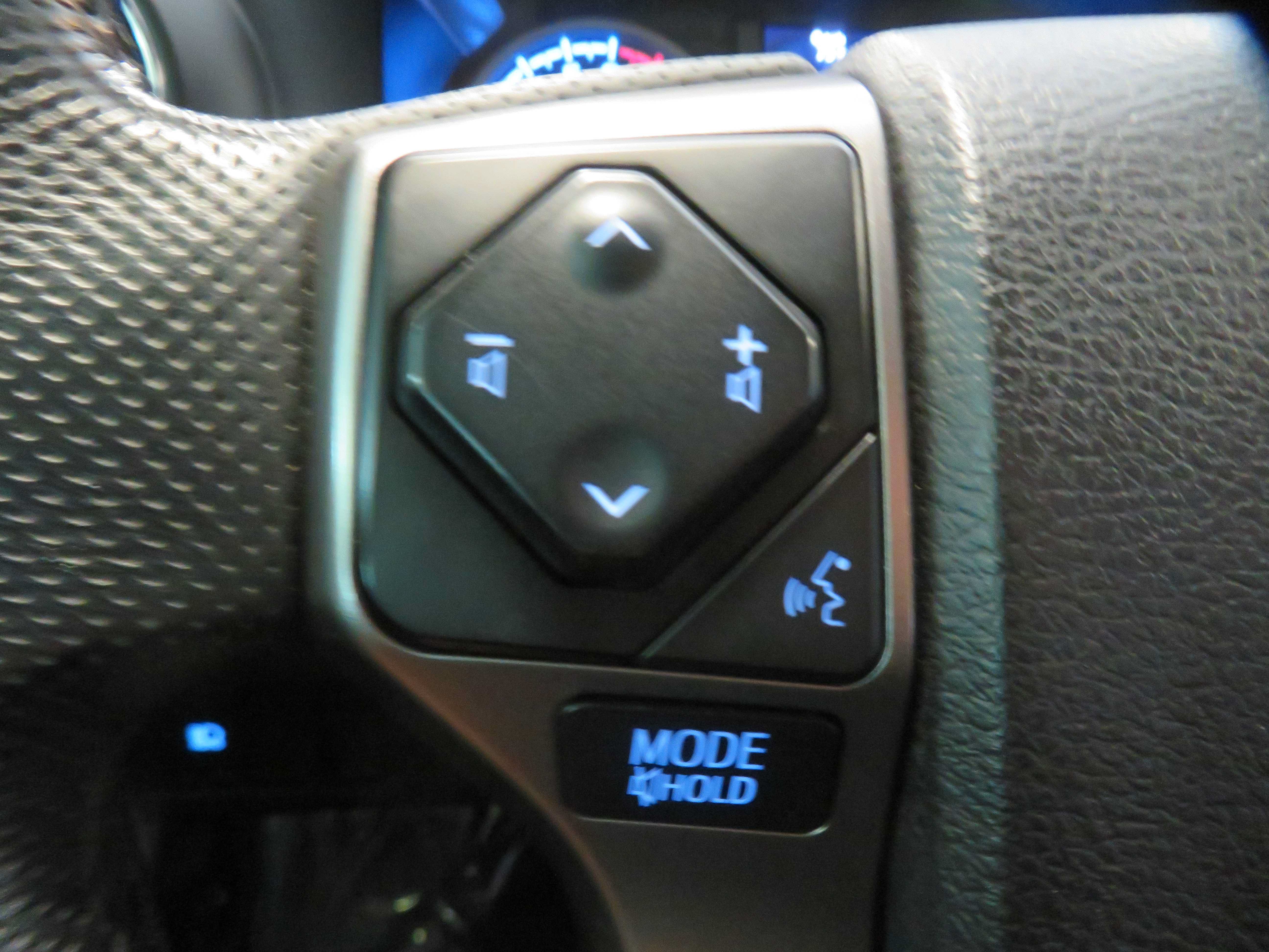 Used 2022 Toyota Tacoma SR5 RWD image 30