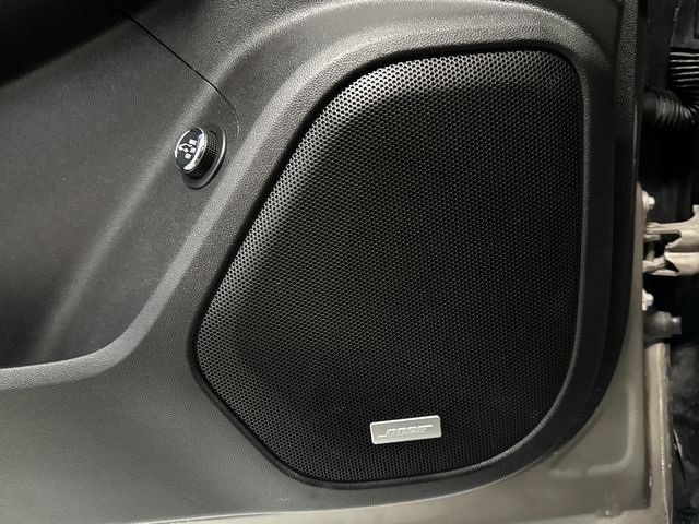 Used 2023 GMC Acadia AT4 w/ Preferred Package image 24