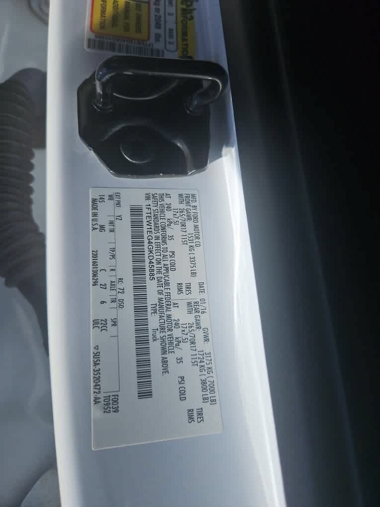 Used 2016 Ford F150 XLT AWD/4WD image 21