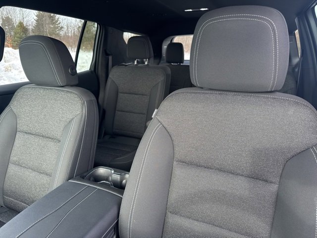 Used 2025 Chevrolet Traverse LT image 12