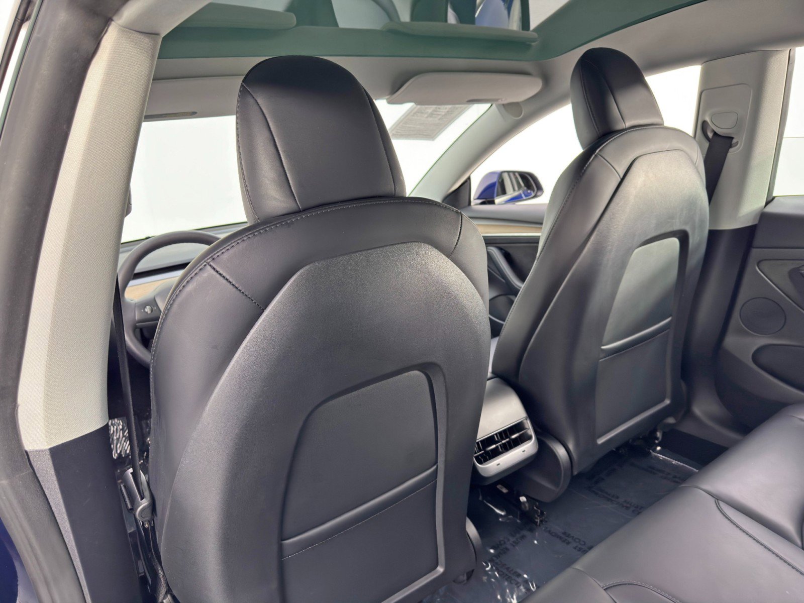 Used 2023 Tesla Model 3 Performance image 34