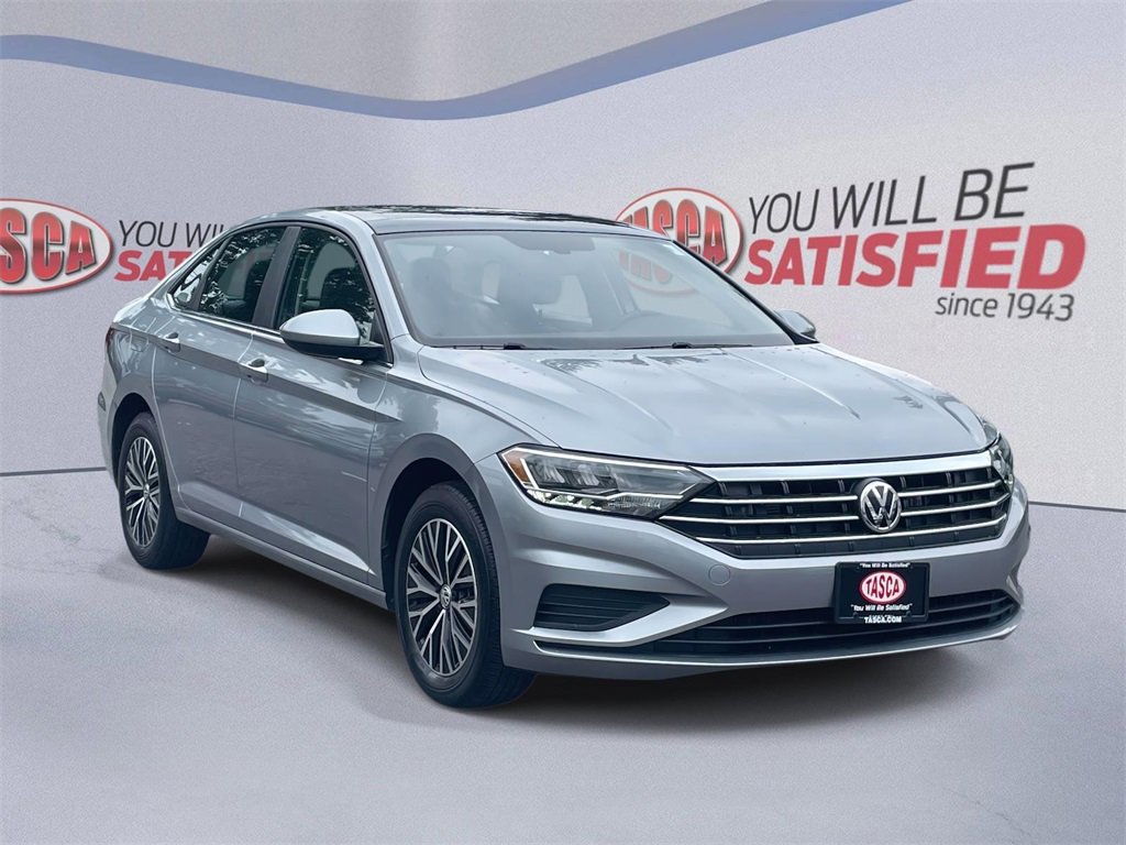Used 2021 Volkswagen Jetta SE w/ SE Cold Weather Package