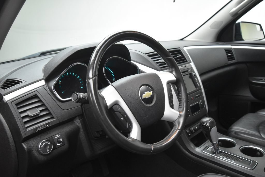 Used 2010 Chevrolet Traverse LT w/ Personal Connectivity Package AWD/4WD image 11