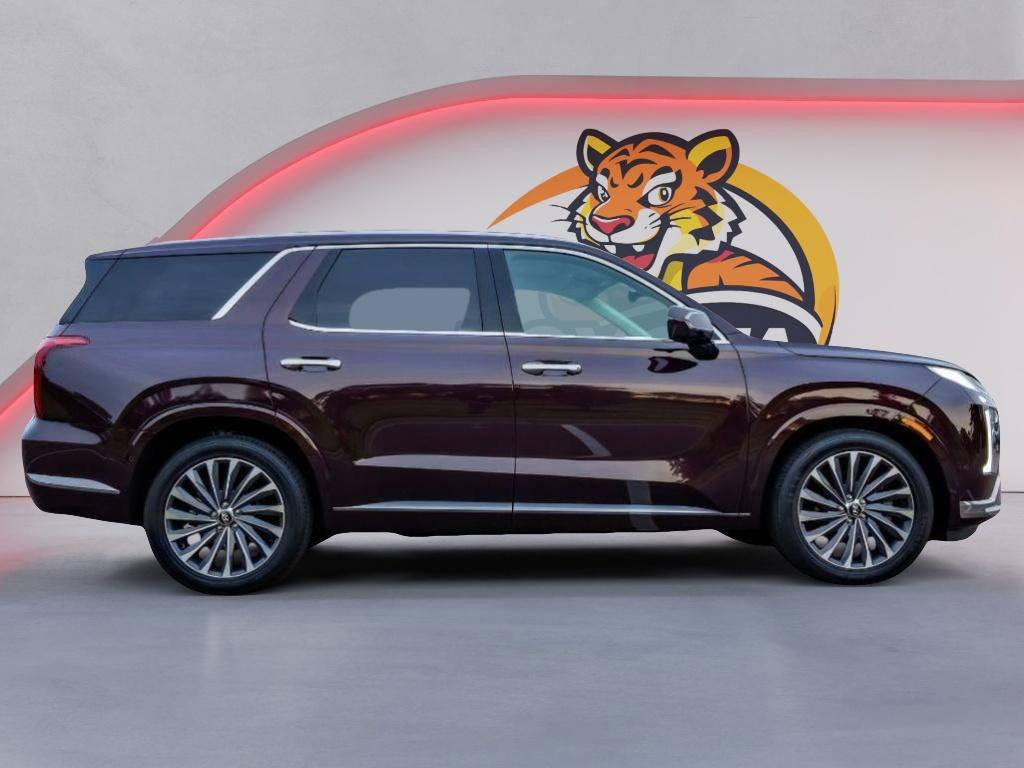 Used 2024 Hyundai Palisade Calligraphy image 4