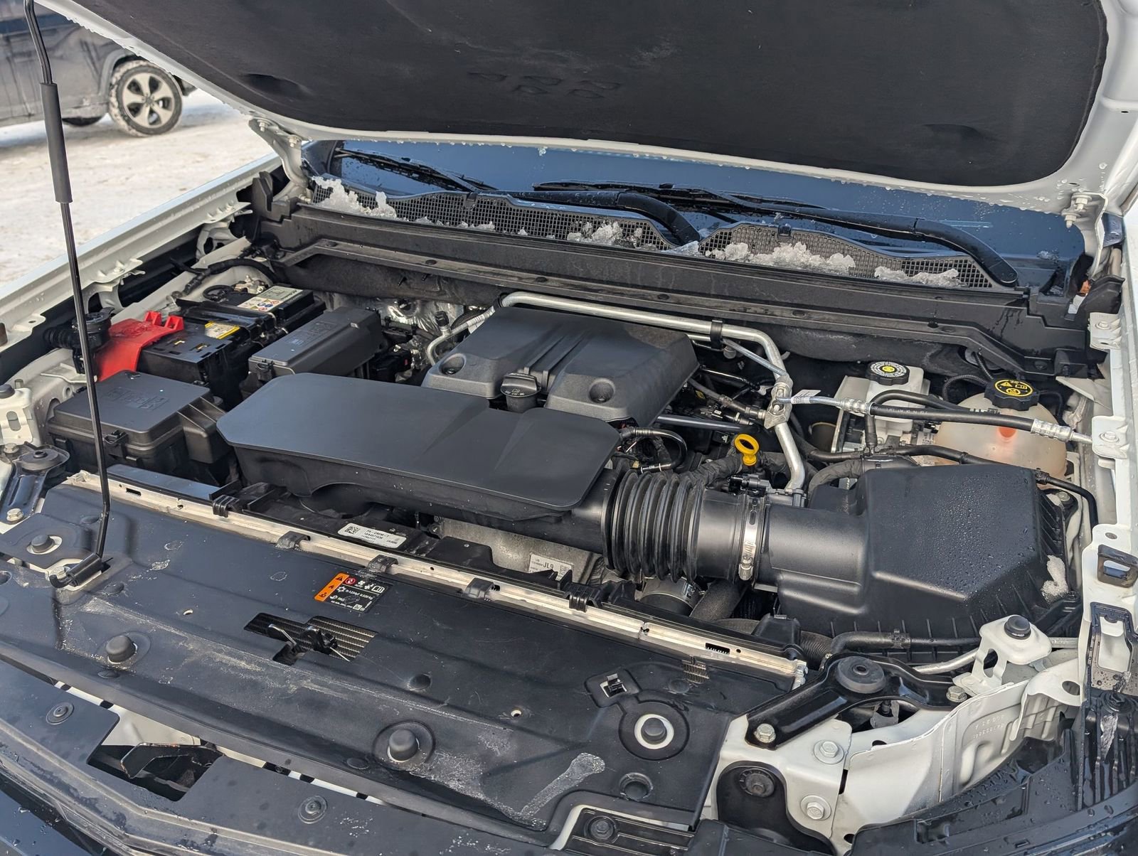 Used 2023 Chevrolet Colorado Z71 w/ Z71 Convenience Package 2 image 28